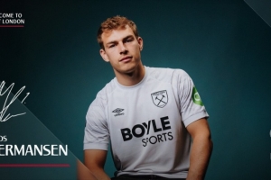 官方：西汉姆签下莱斯特城门将赫尔曼森，签约5年