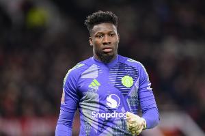 腿筋伤势未愈，记者：奥纳纳没有进入对阵阿森纳大名单