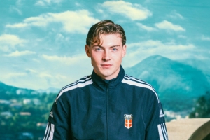 官方：科莫租借签下克罗地亚U21国门恰夫利纳，含买断选项