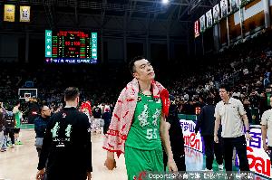 生涯最后一战！韩德君上赛季半决赛G3得0分1板1断 辽宁遭广厦横扫