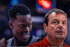 施罗德不满土耳其主帅当选最佳教练：最佳教练？开什么玩笑！