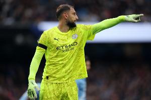 罗马诺：曼联不愿给多纳鲁马高薪，与经纪人有联系但从未谈判报价