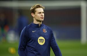 巴萨官方：德容伤愈归队，进入欧冠对阵纽卡大名单