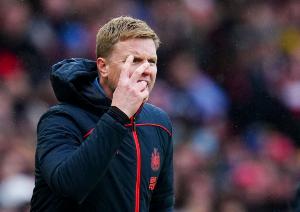 埃迪豪：巴萨控球自如且进球能力强，我们无球防守战术须非常坚实