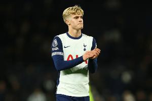 队友认证！帕利尼亚：前几天才知道贝里瓦尔19，以为他年龄大得多