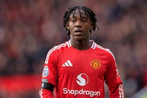 多队有意🚨记者：皇马不排除冬窗就报价梅努 曼联标价9000万欧