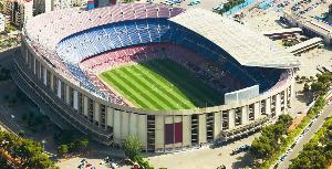 科贝：欧足联方面宣布，欧冠第2轮巴萨将不会在诺坎普对阵巴黎