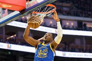 两败俱伤？退一步结束这场肥皂剧？目前库明加面前的三个选择