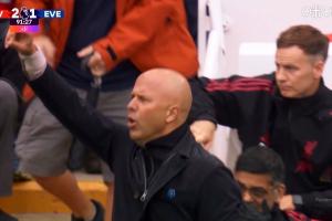 今年如何？利物浦队史第5次顶级联赛开局5连胜：前四次2冠2亚