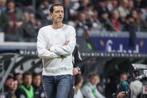 法兰克福主帅：大胜加拉塔萨雷后收到穆勒的祝贺，他鼓励我们继续