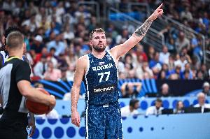 太宠了！欧锦赛期间湖人向斯洛文尼亚指派助教 还提供装备支持