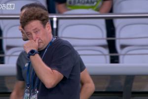 求心理阴影面积！申花连续三轮最后时刻丢球，斯卢茨基无语了