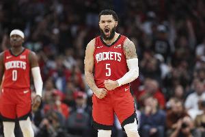 火媒：范乔丹是乌度卡体系的核心和灵魂 他的受伤对球队打击巨大