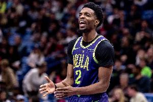 赫伯特-琼斯：新合同不会改变我的着装 只希望家人过得好