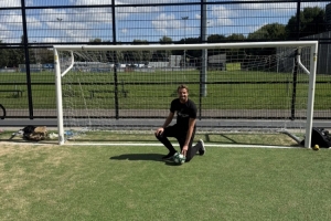 37岁前荷兰国门克鲁尔宣布退役，曾在英超效力多年