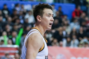 媒体人：赵继伟将接任韩德君成为辽宁男篮新一任球队队长