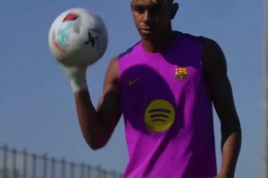 亚马尔新欢大姐姐此前被传是恩佐的出轨对象啊，都在夜店相识😅